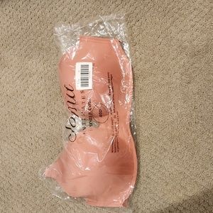 NEW Soma wireless bra 40D NEW IN PACKAGE Direct from SOMA